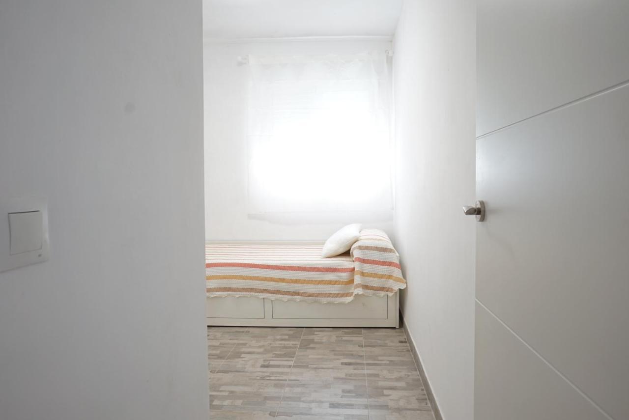 Centrico Y Amplio En Malaga Apartment Exterior foto