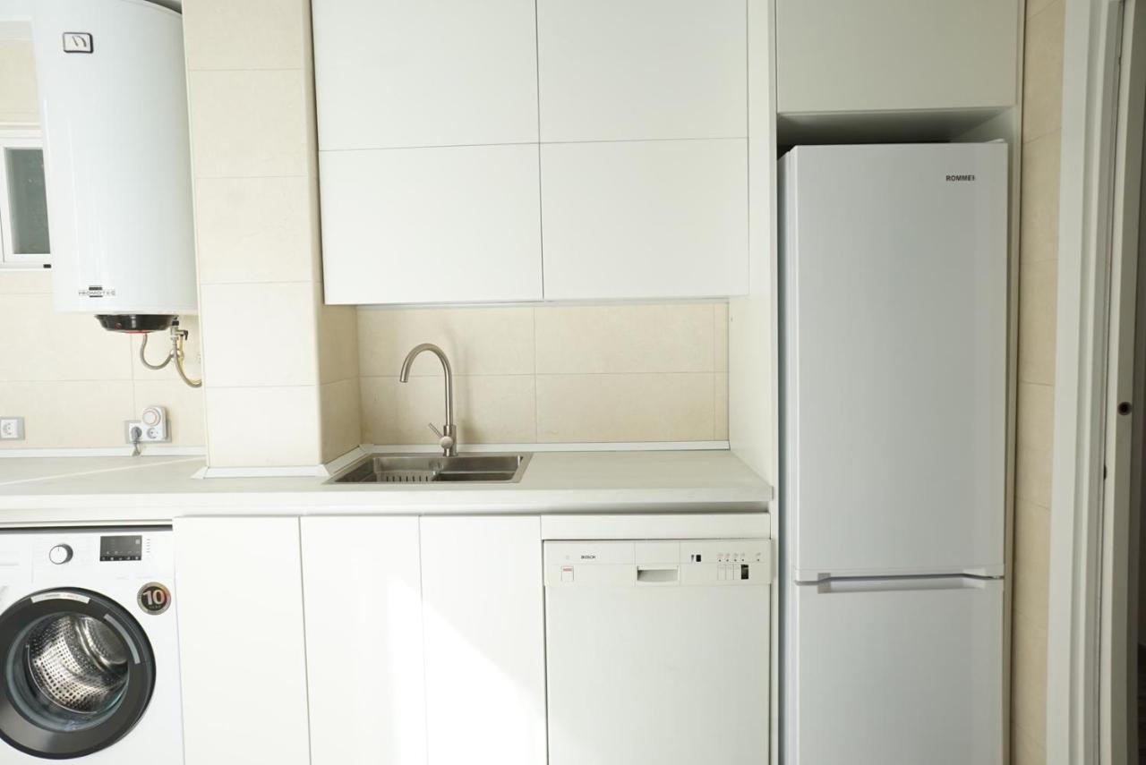Centrico Y Amplio En Malaga Apartment Exterior foto