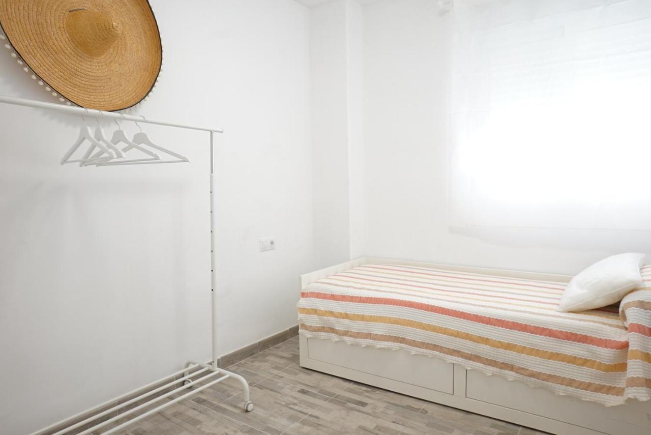 Centrico Y Amplio En Malaga Apartment Exterior foto